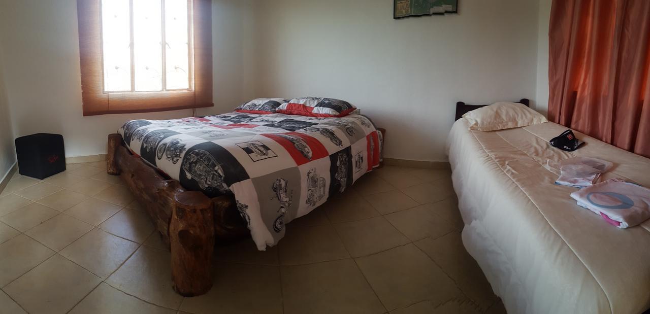 Hostal Casa Lantana Suesca Buitenkant foto