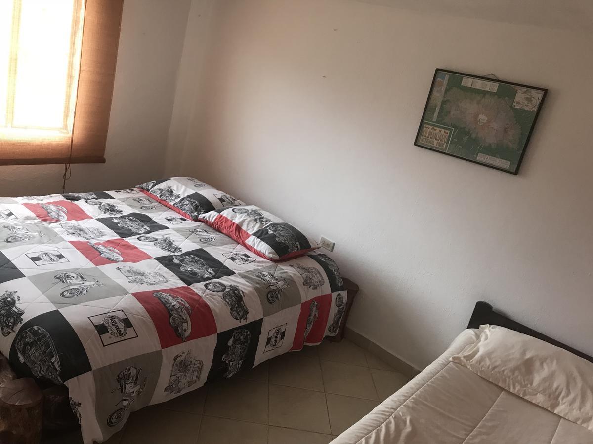 Hostal Casa Lantana Suesca Buitenkant foto